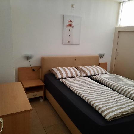 Beach Apartment +/- 5 Minutes To Sea, Self Checkin Джулианадорп Екстериор снимка