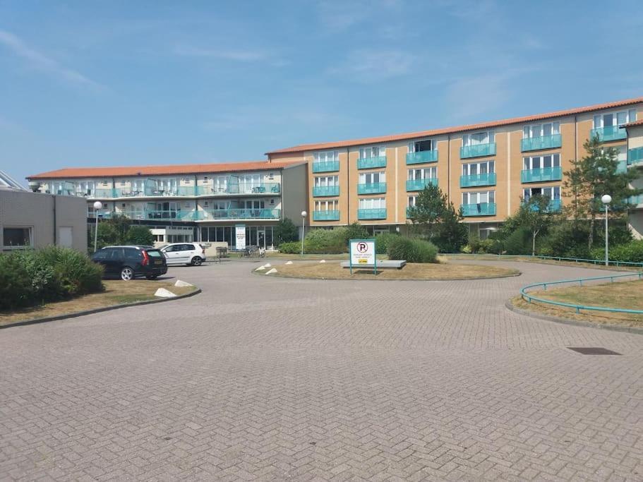 Beach Apartment +/- 5 Minutes To Sea, Self Checkin Джулианадорп Екстериор снимка